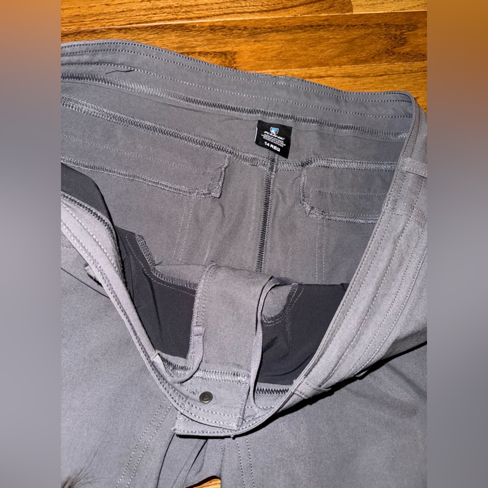 Kuhl Cargo Pants - Picture 3 of 4